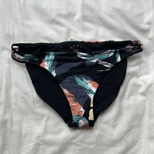Roxy floral bikini bottoms
